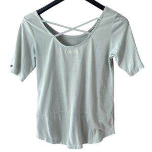 Columbia Light Green Short Sleeved Top Casual Athleisure, Athletic